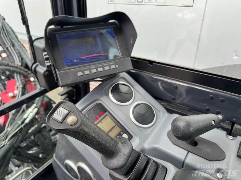 Yanmar SV60-B Bageri guseničari