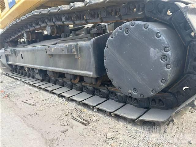 Komatsu PC 450-8 Bageri guseničari