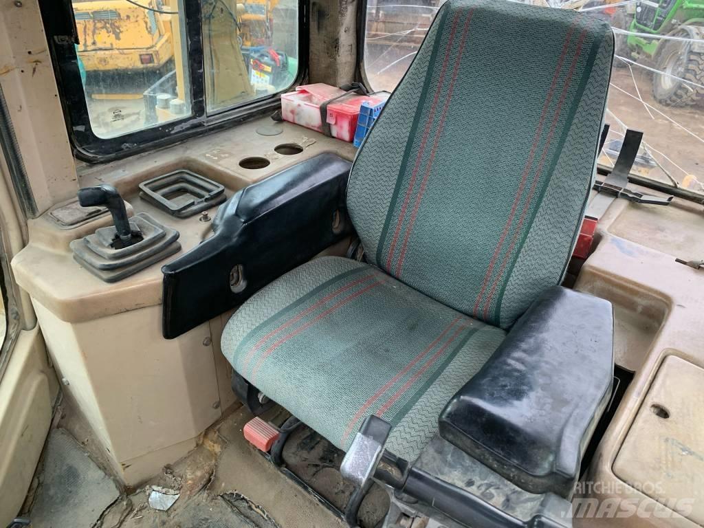 CAT D 6 M XL Buldožeri guseničari