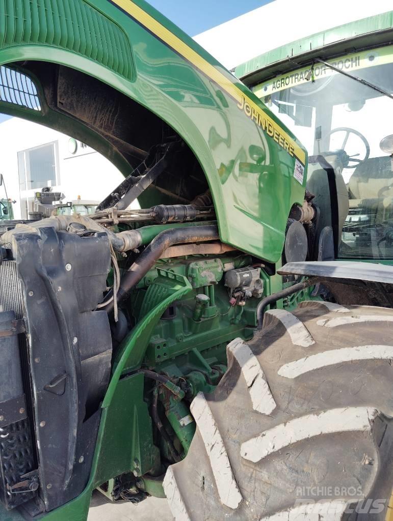 John Deere 8520 Traktori