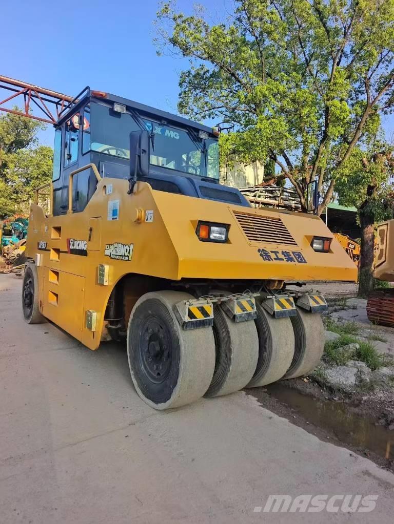 XCMG XP 263 Gumeni valjci na točkovima