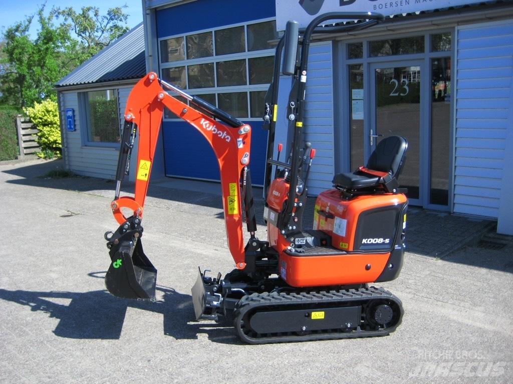 Kubota K008-5 Mini bageri < 7t