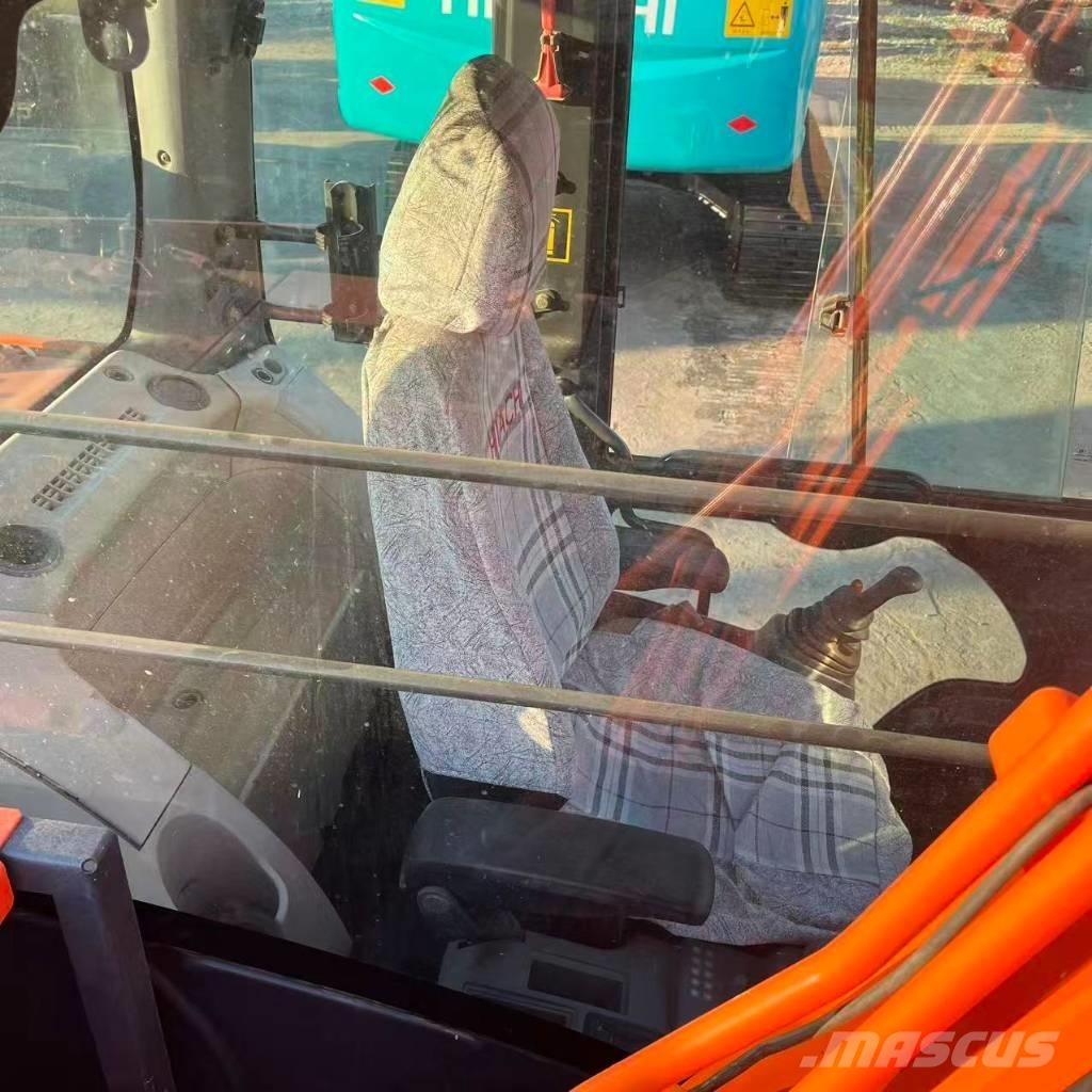 Hitachi ZX 130 Midi bageri 7t – 12t