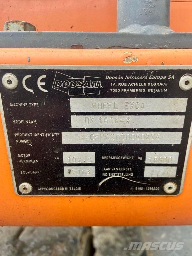 Doosan DX 160 W-3 Bageri točkaši