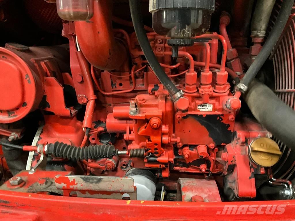 CAT 302.4 D Mini bageri < 7t