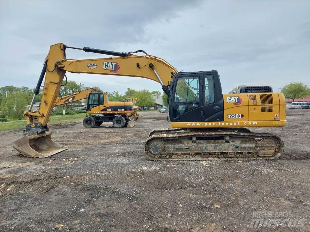 CAT 323D3 Bageri guseničari