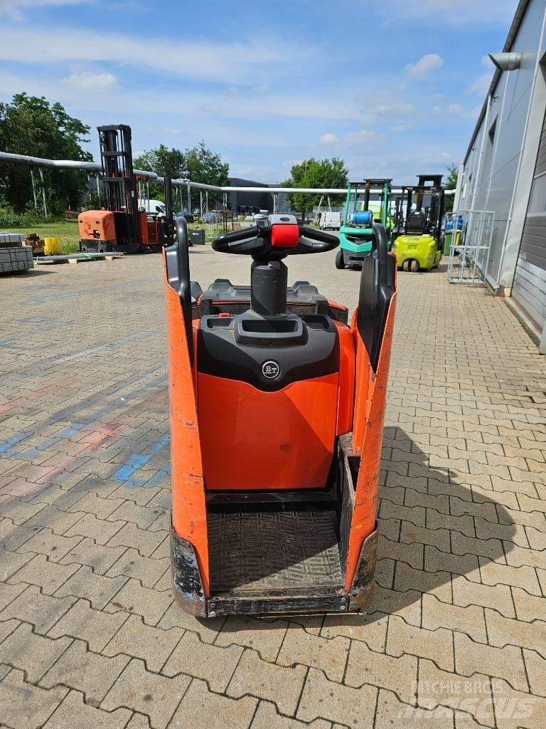 BT LPE250 Nisko podizni električni viljuškar sa stajalištom
