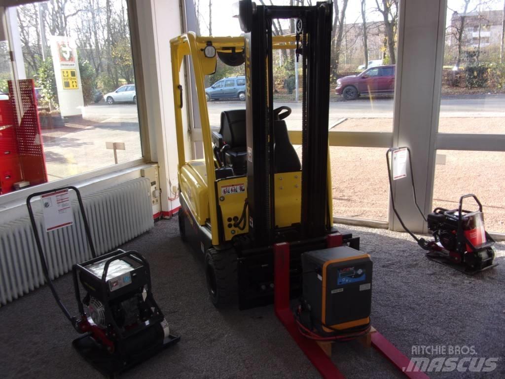 Hyster J2.0XN Električni viljuškari