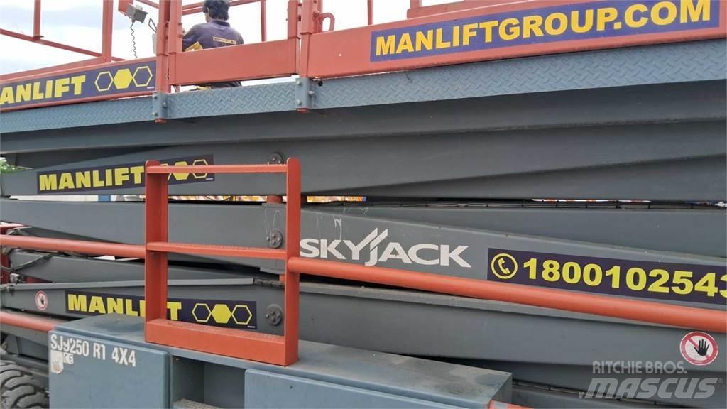 SkyJack 9250RT Makazaste platforme