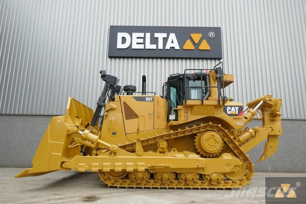 CAT D8T Buldožeri guseničari