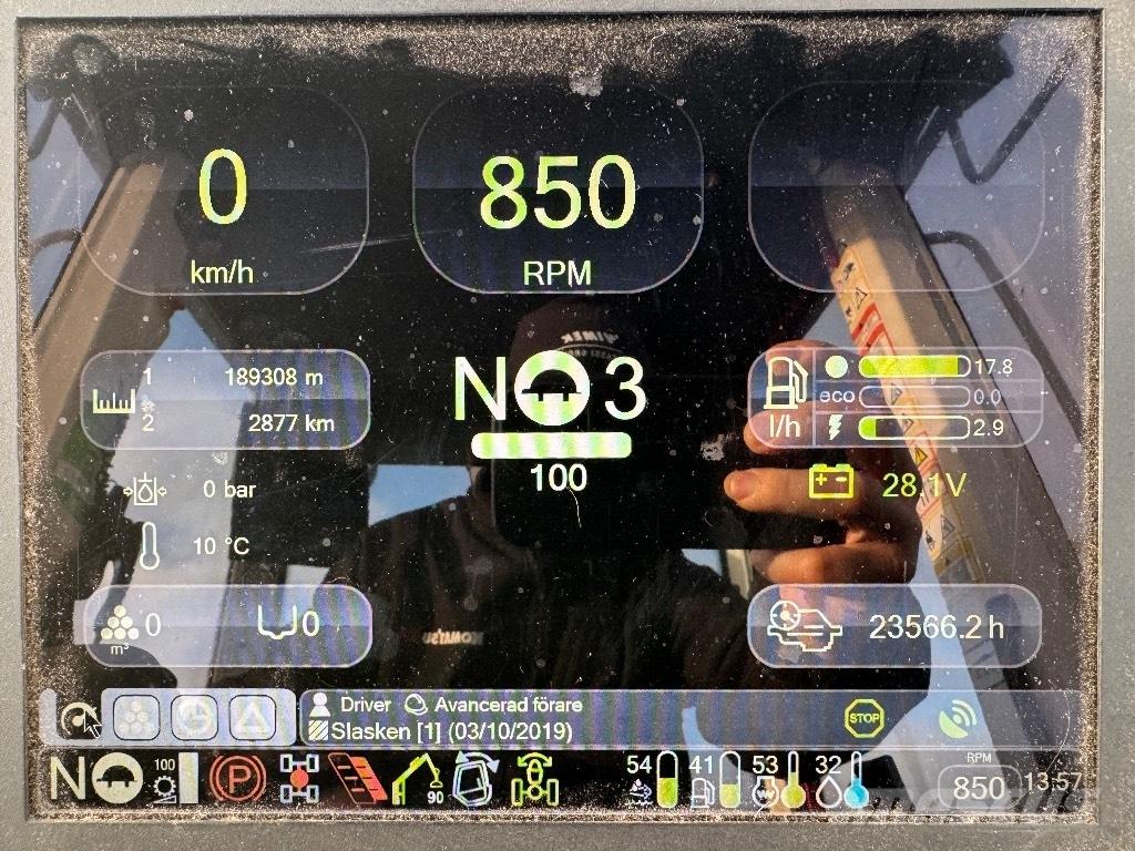 Komatsu 865 Forvarderi