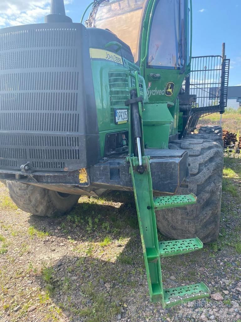 John Deere 1210 G Forvarderi