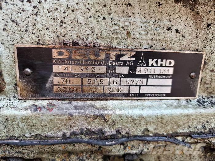  Engines F4L912 Ostale kargo komponente