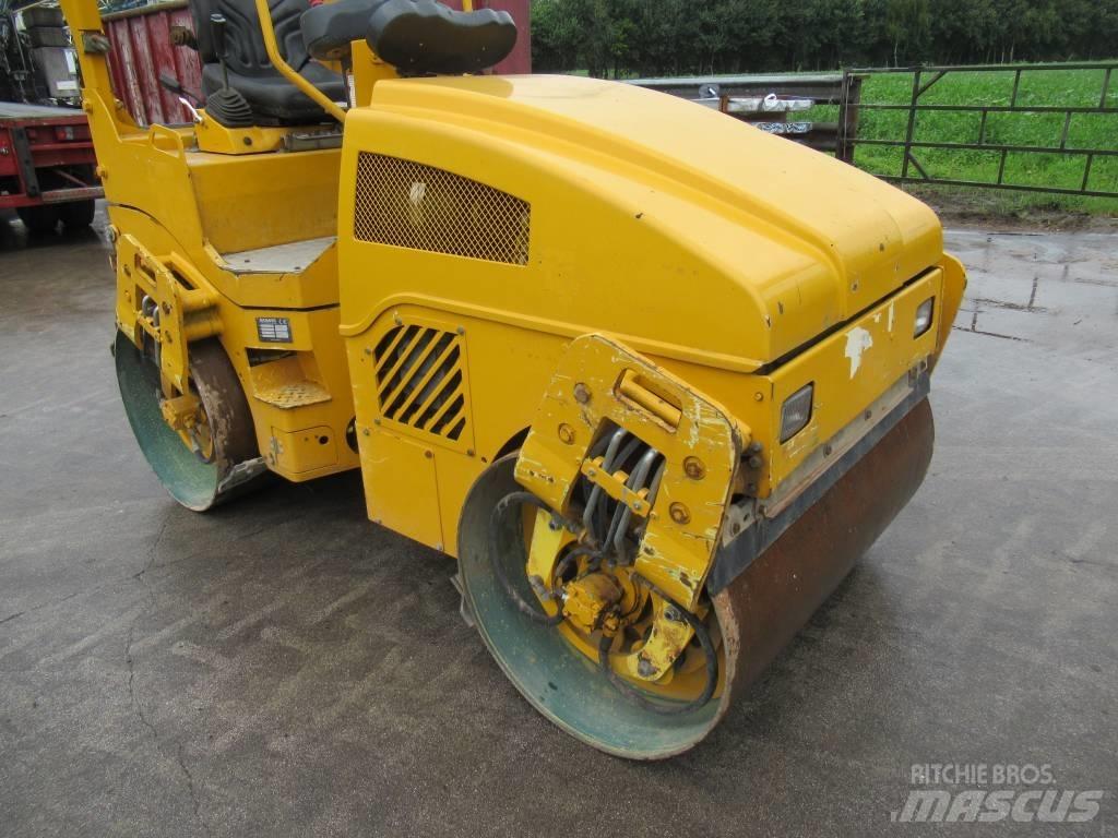 Bomag BW 120 AD-4 Valjci sa duplim bubnjem