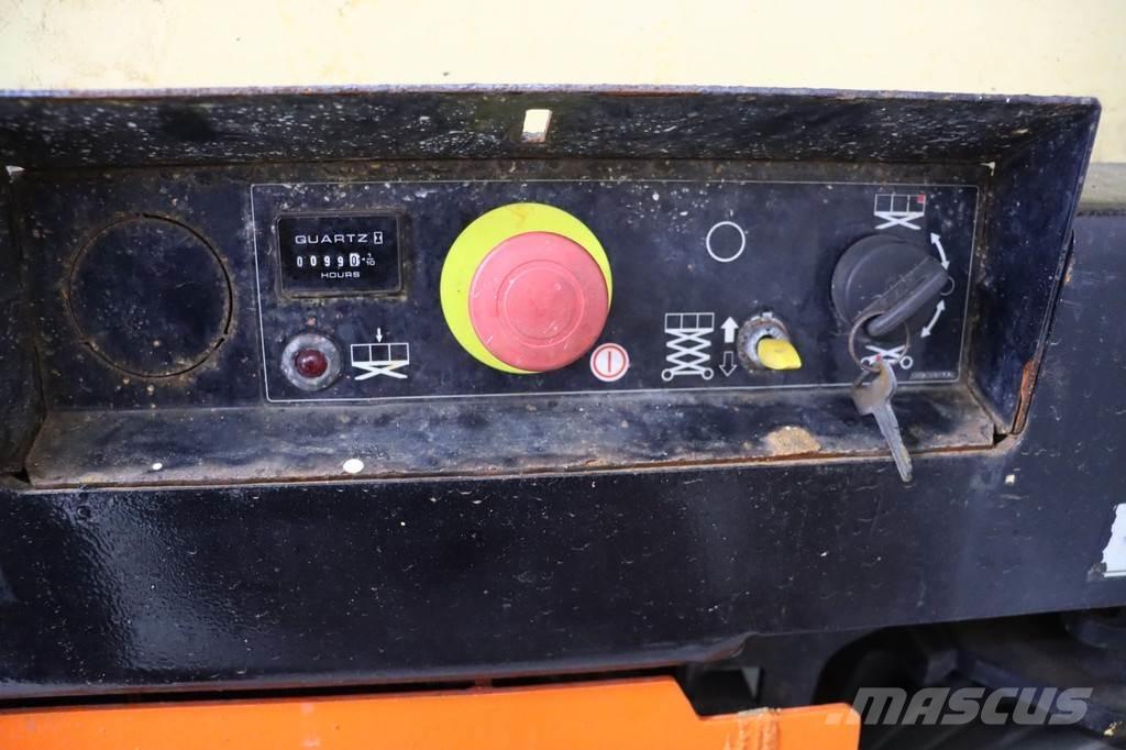 JLG 1932R Makazaste platforme