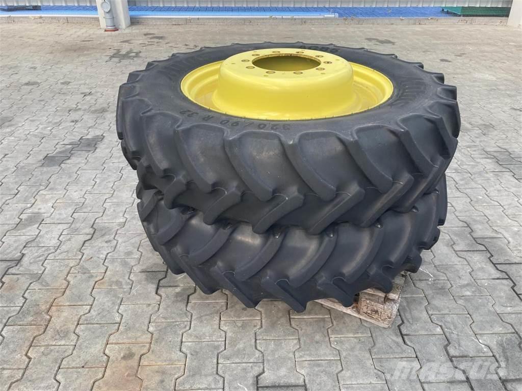 Mitas 320/90R32 Gume, točkovi i felne