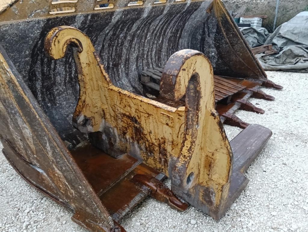 CAT 980 H Grabulje
