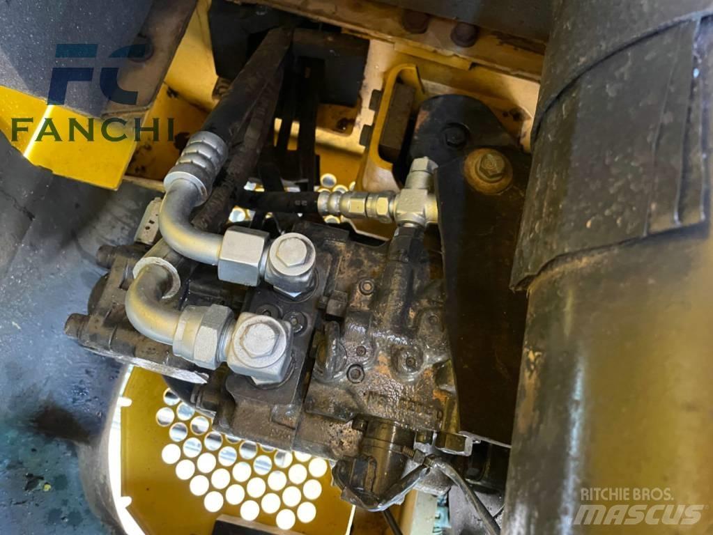Komatsu PC 56-7 Bageri guseničari