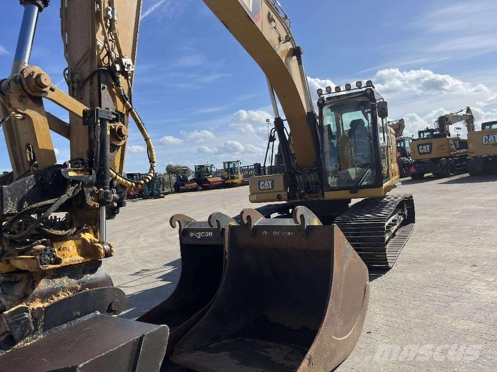 CAT 323 - nextgen Bageri guseničari
