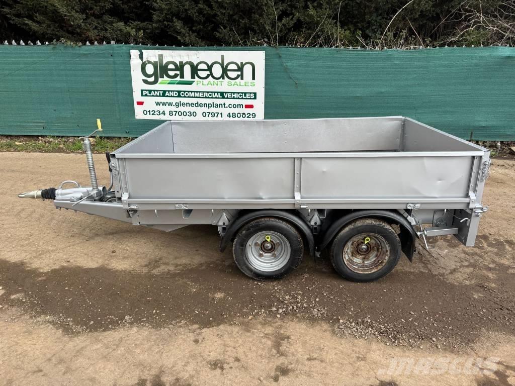 Ifor Williams 8 X 5 Prikolice sa sandukom