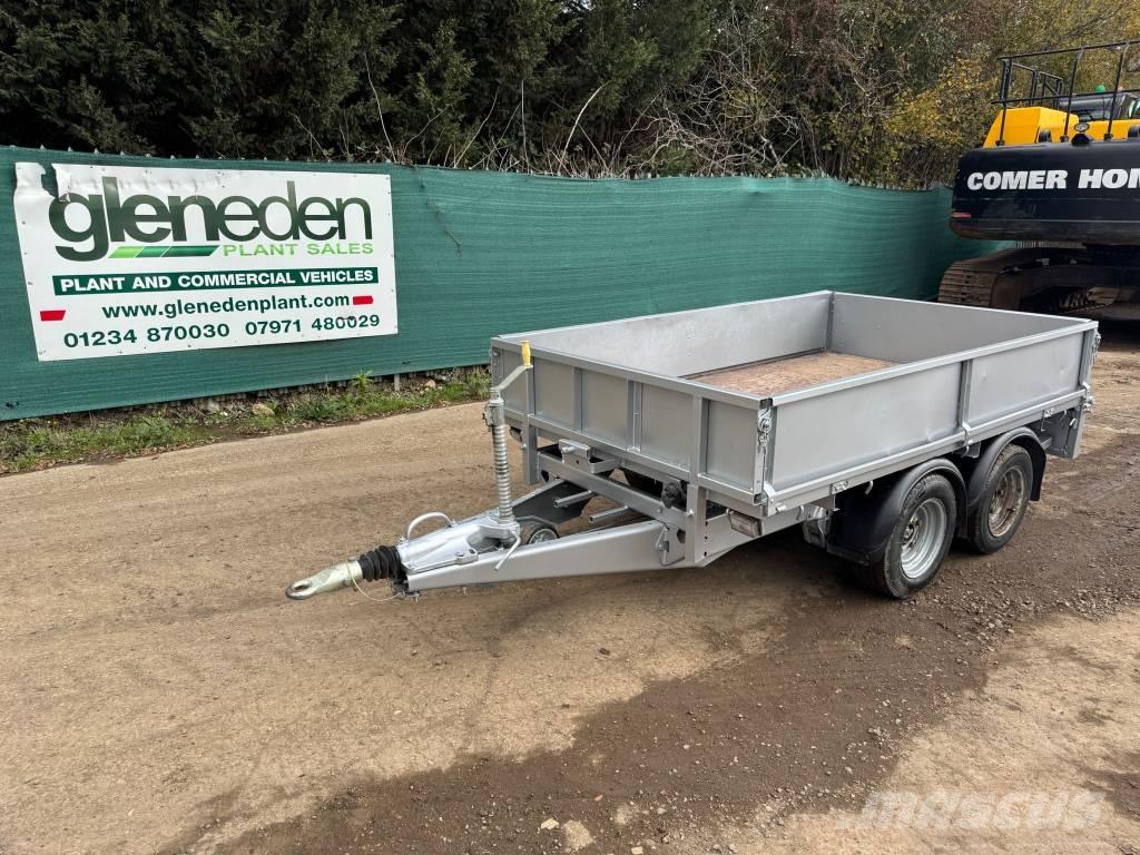 Ifor Williams 8 X 5 Prikolice sa sandukom