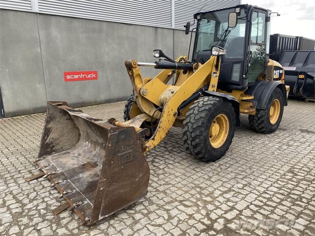CAT 908 H2 Višenamenski utovarivači