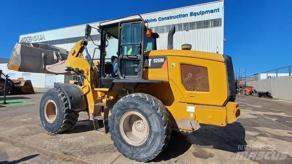 CAT 926M Utovarivači na točkove