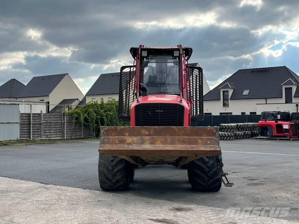 Komatsu 855 Forvarderi