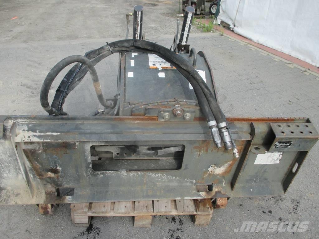 Bobcat 18 PLA Polovni strugači