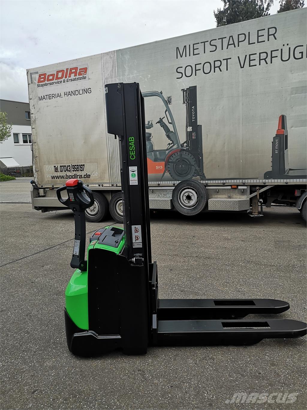 Cesab S210 Samopogonski ručni viljuškari