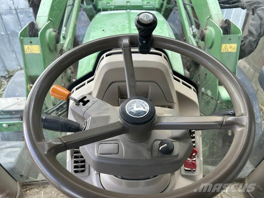 John Deere 6R 120 Traktori