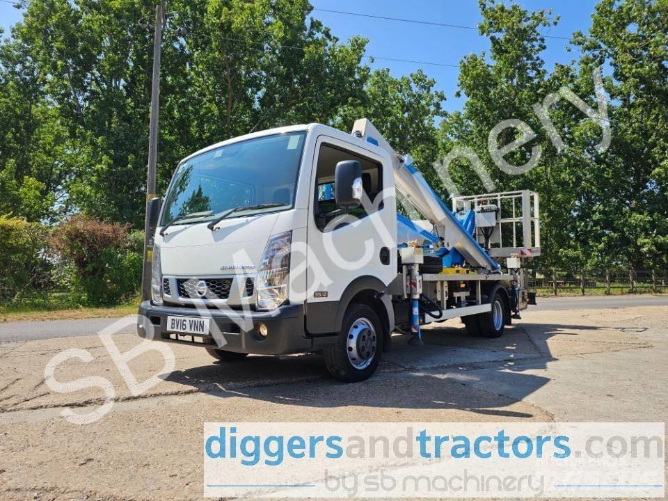 Nissan NT400 Auto korpe