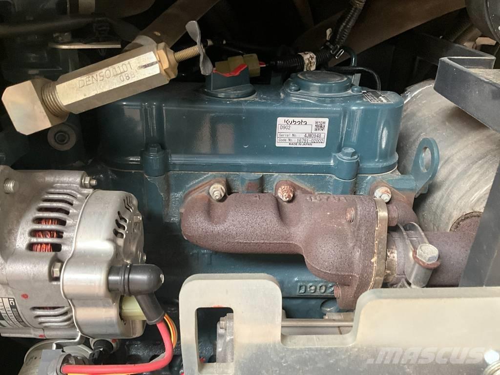Kubota KX 019-4 Mini bageri < 7t