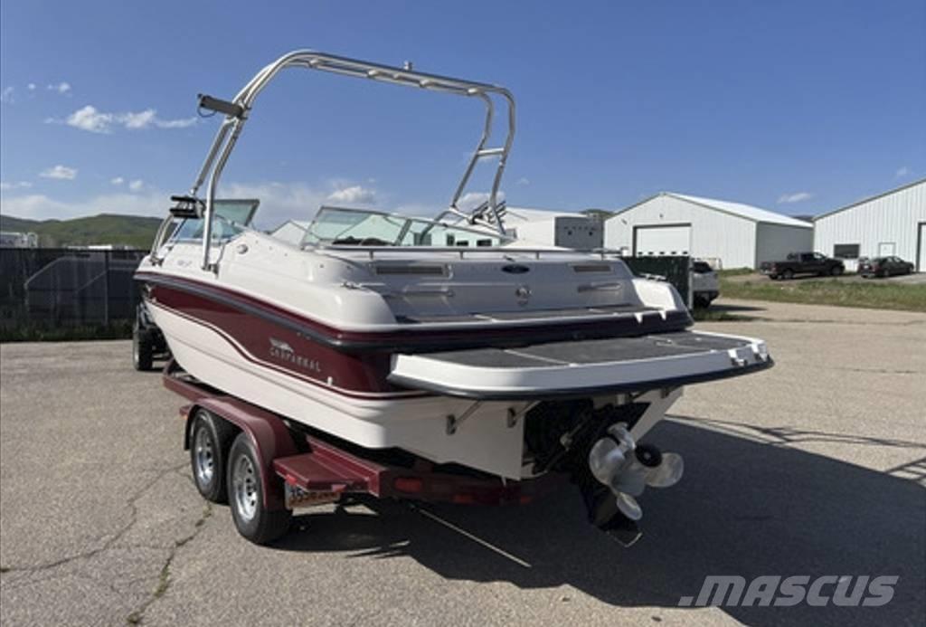  Chaparral 2330 SS Radni brodovi/teglenice