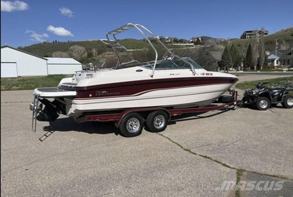  Chaparral 2330 SS Radni brodovi/teglenice