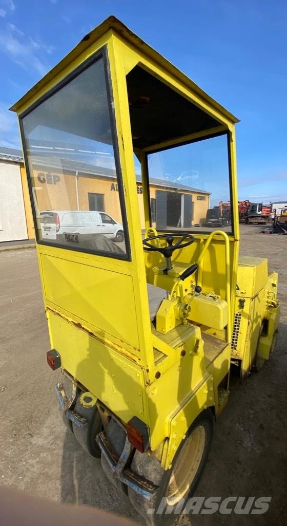 Bomag BW 100 AC Kombinovani valjci