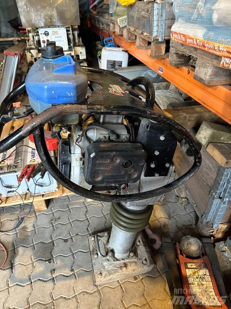Weber Jordloppe Vibro nabijači