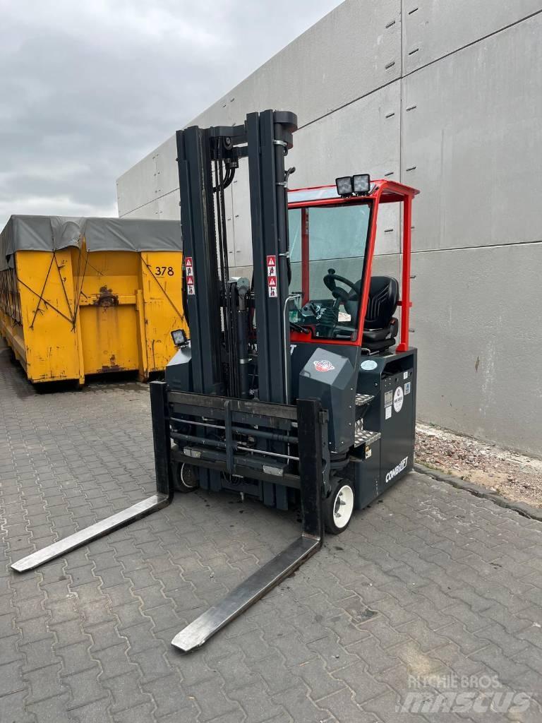 Combilift CBE3000 Bočni viljuškari