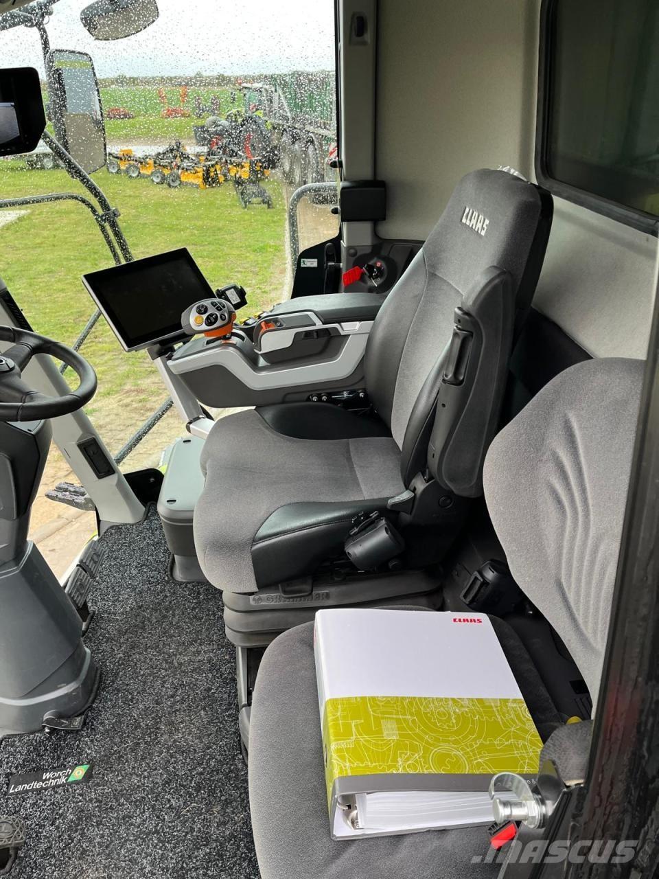 CLAAS Lexion 5300 Kombajni