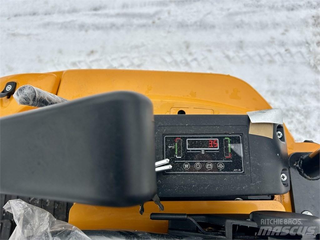 JPC HT18 KATOS Mini bageri < 7t