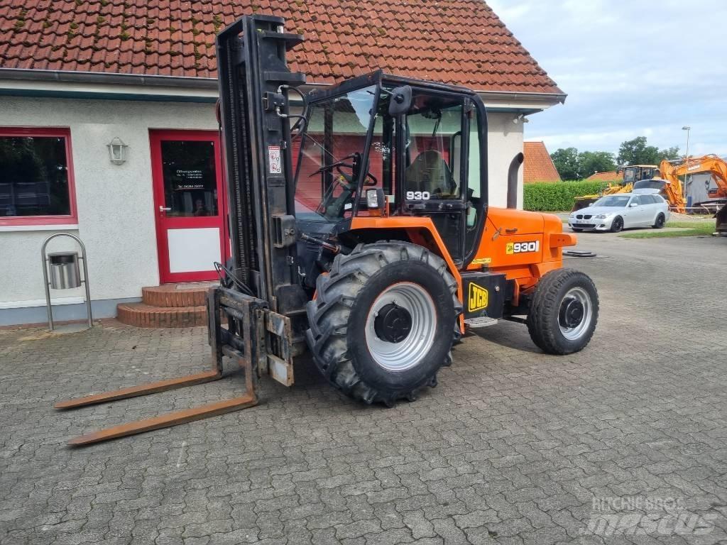 JCB 930-4 Vanterenski viljuškar