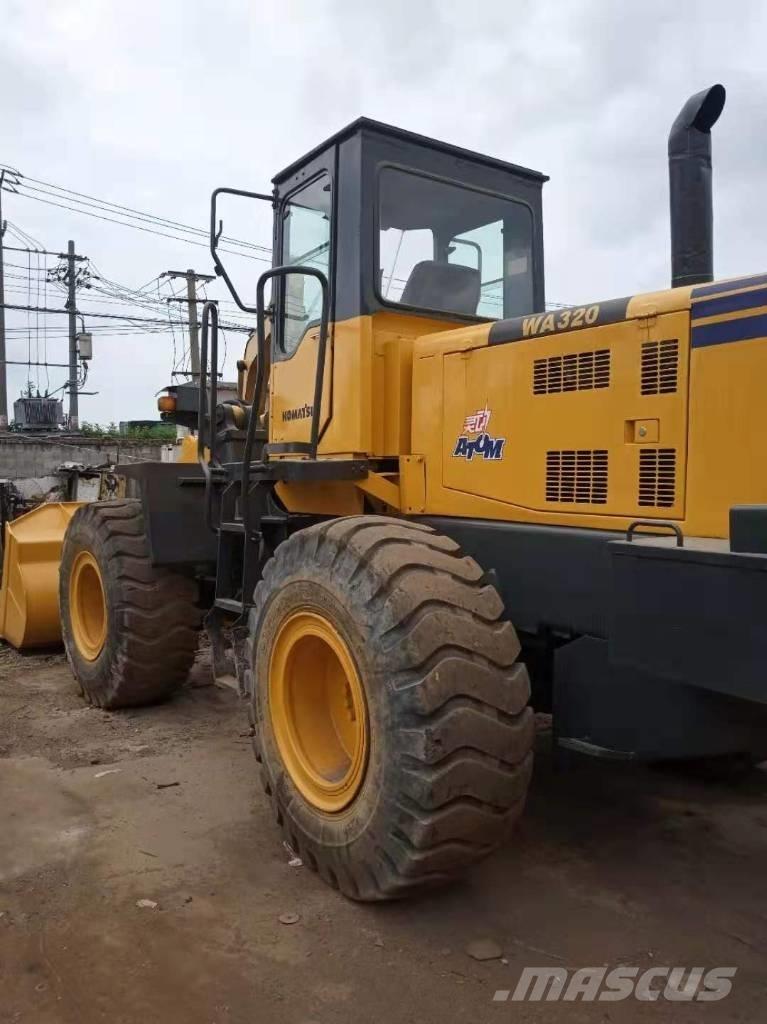 Komatsu WA 320-3 Utovarivači na točkove
