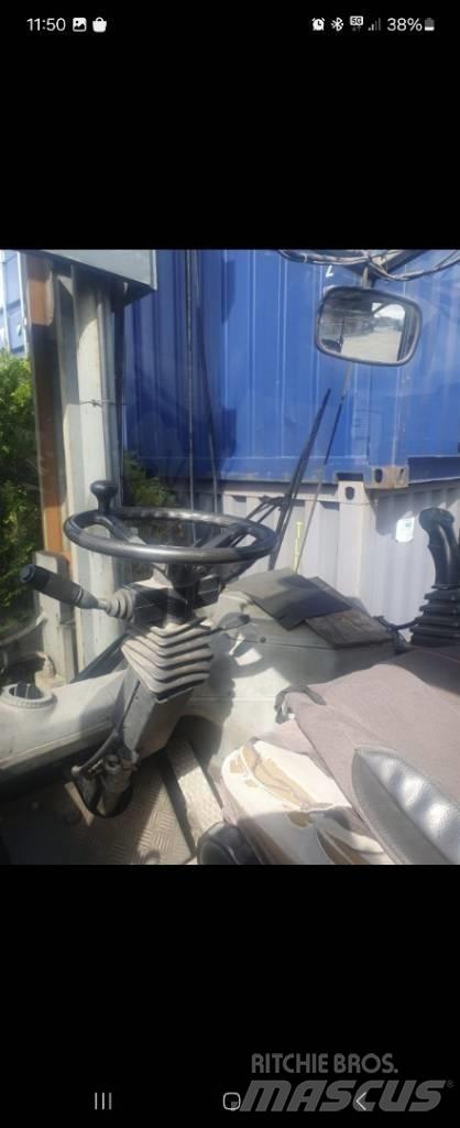 SMV 16 ton Dizelski viljuškari
