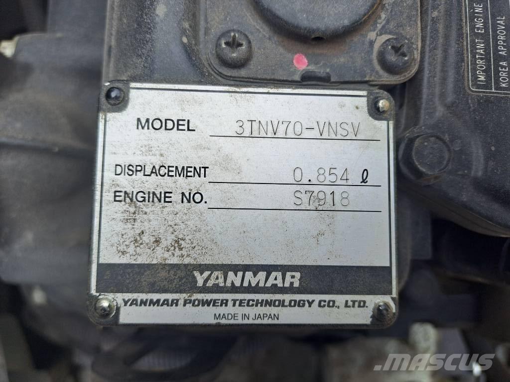 Wacker Neuson 803 Bageri guseničari