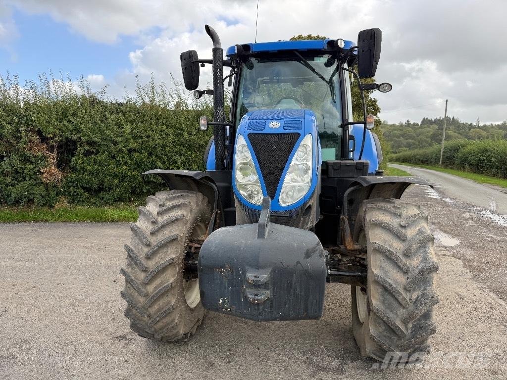 New Holland T 7.200 Traktori