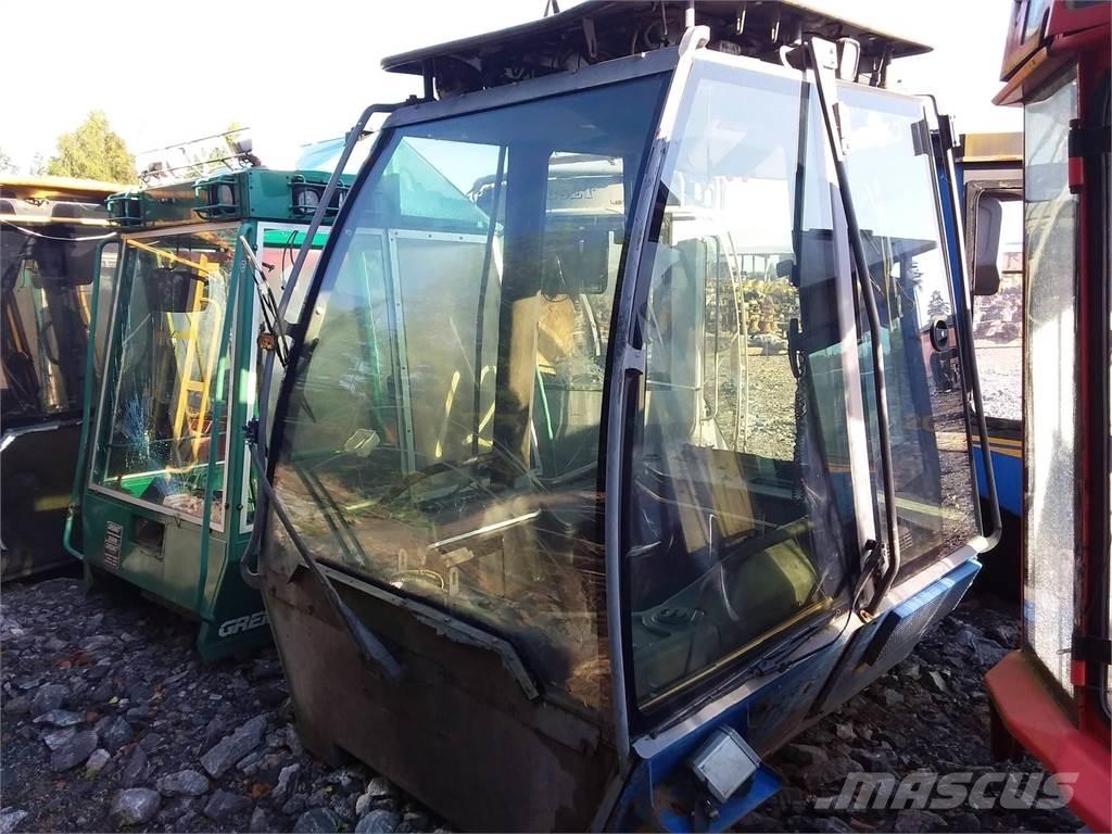 Rottne F18 Kabine i unutrašnjost