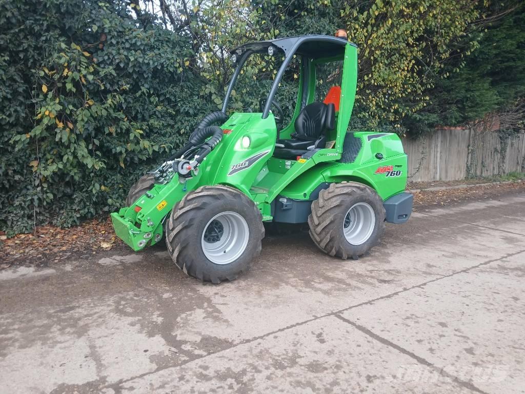 Avant 760i Višenamenski utovarivači