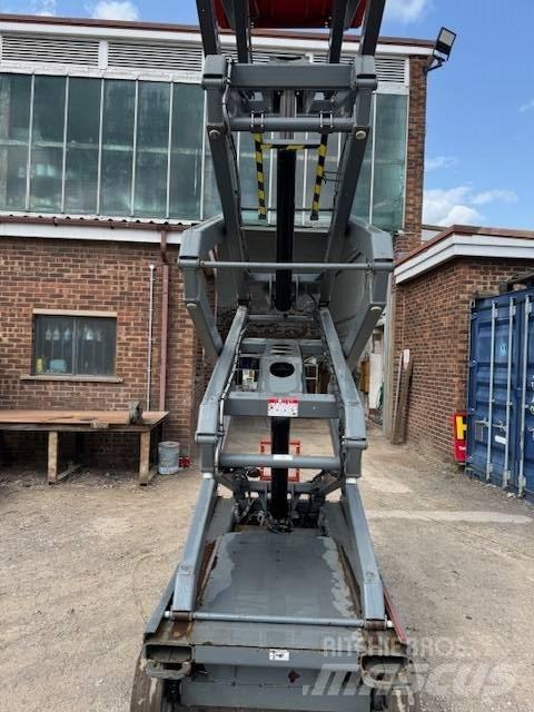 SkyJack SJ 4632 Makazaste platforme