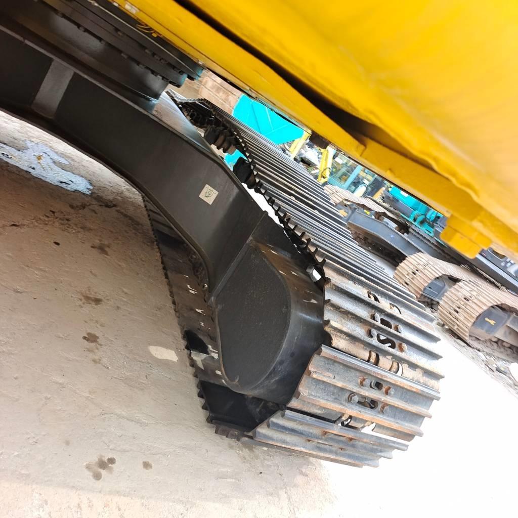 Komatsu PC 220 LC Bageri guseničari