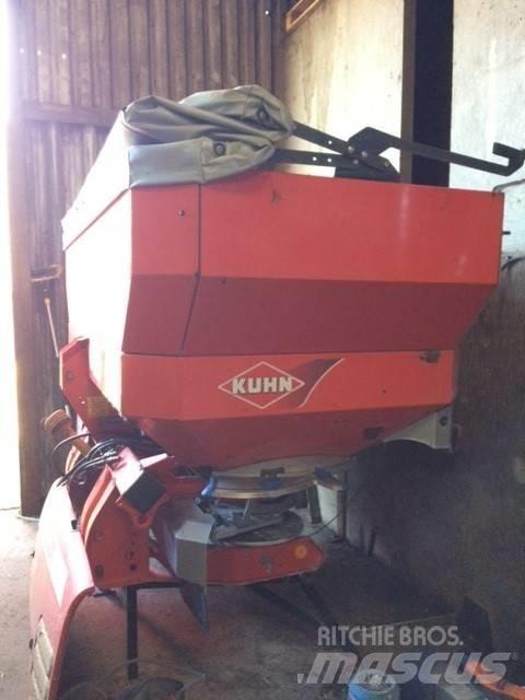 Kuhn Axis 30.1D Rasturači mineralnog đubriva